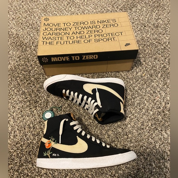 Nike blazer mid 77- Pomegranate - Picture 1 of 5